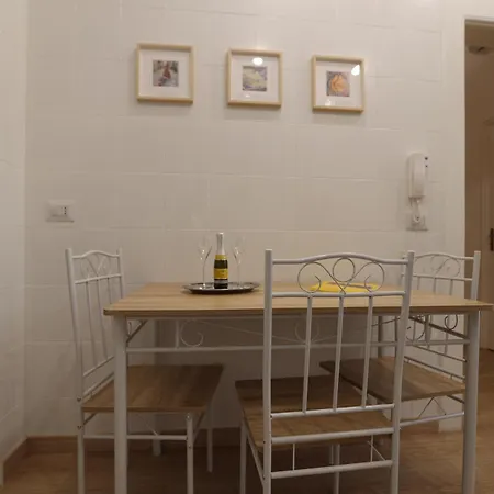 Maison Sara Lägenhet *