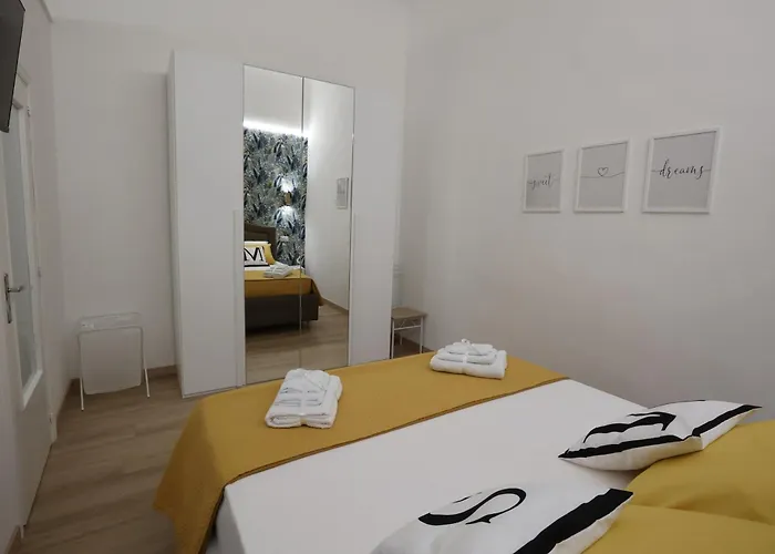 Maison Sara Apartment *