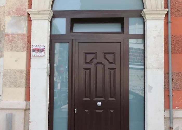 Apartment Maison Sara